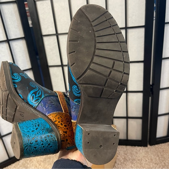 Women’s Bohemian Western Inspired Multicolor Ankle Boots Size 37 - Picture 4 of 6